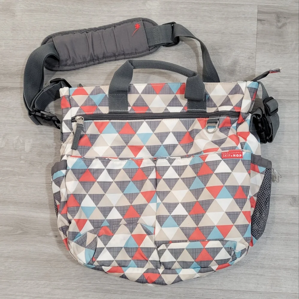Skip hop diaper bag. Nwot